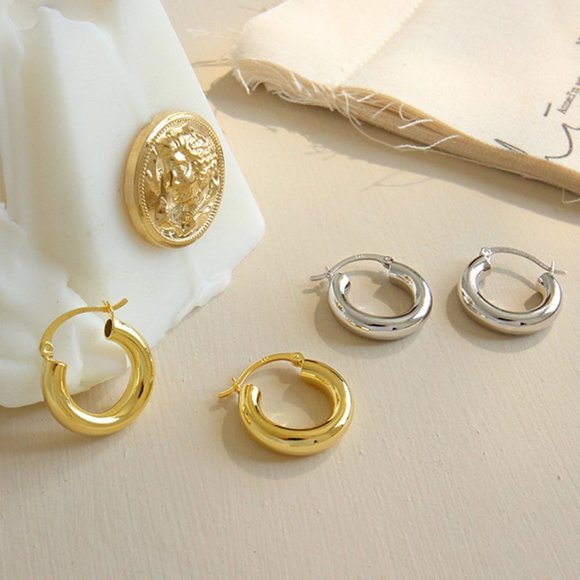 *NEW 18K Gold Tube Hoop Earrings C6 - Picture 3 of 9